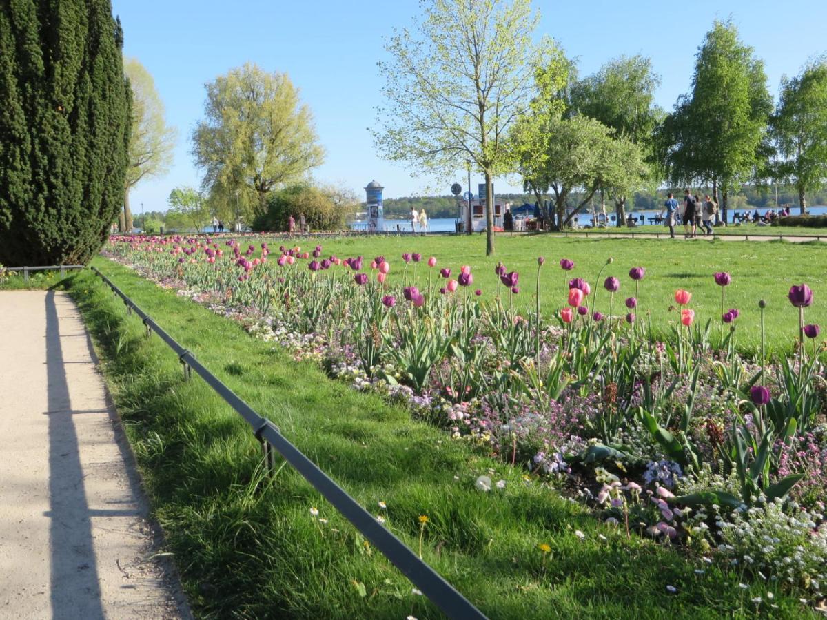 Ferienwohnungen "Marie" Mit Terrassen, Inclusive Park- Und Stellplaetze Am Haus, Mueritz-Strand Nur 700M, Altstadt 10Min, Ruhige Lage, Waren  Exterior foto